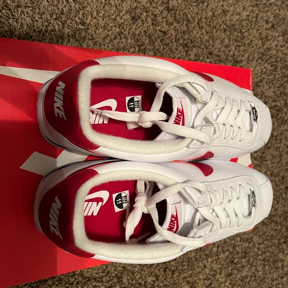 Nike Cortez “Forrest Gump” White and Red Sneakers - Picture 4 of 6